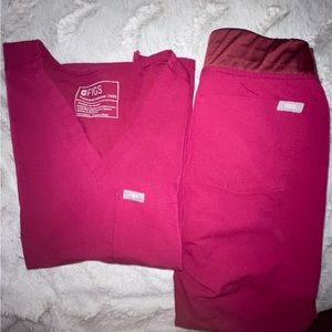 Figs scrubs set: xxs top(Catarina) and XXSP (Zamora)scrub joggers